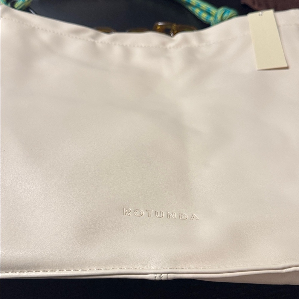 Rotunda Cream Shoulder Bag
